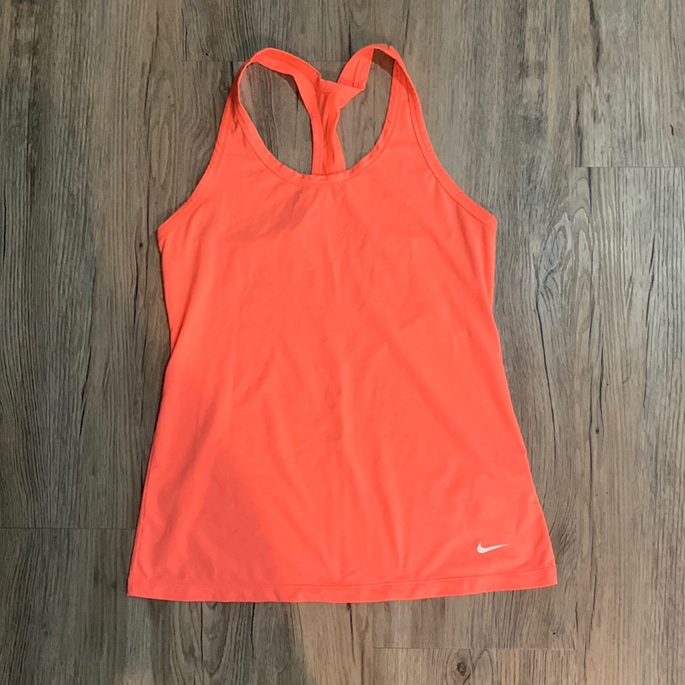 Orange Nike tank size medium great condition!